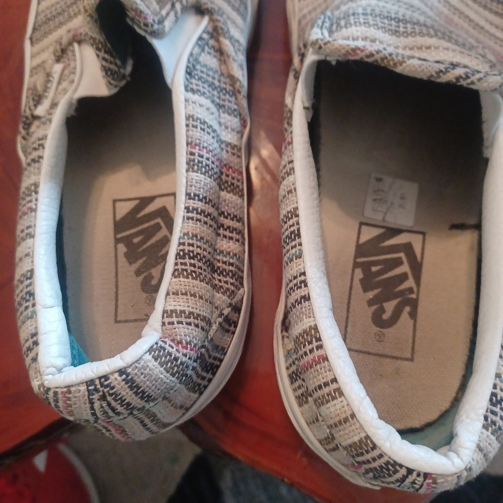 Patterned Vans - Picture 3 of 7